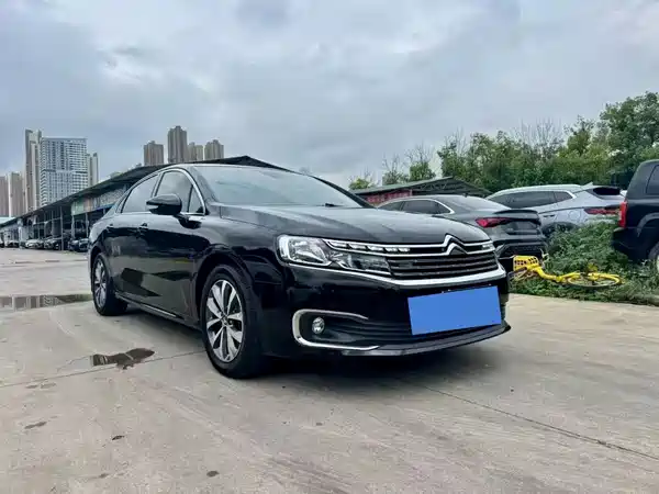 Citroën C6 2023