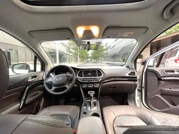 GAC Trumpchi GS4 2017