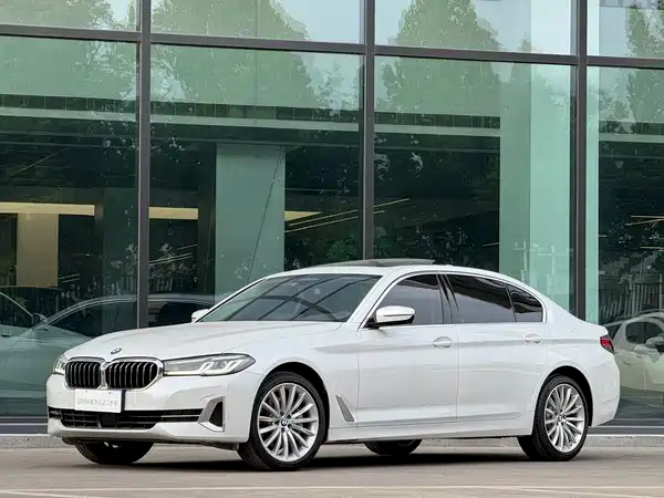 BMW 5 Series 2022