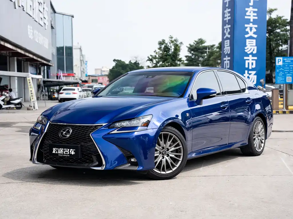 Lexus GS 2018 — фото 1