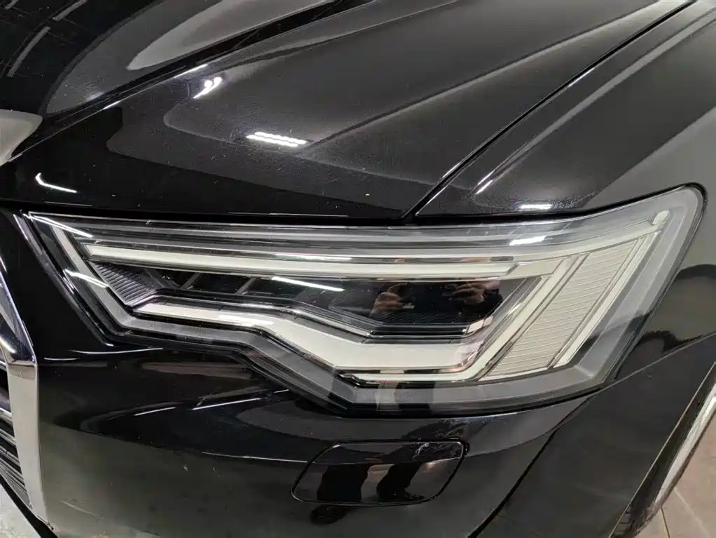 Audi A6L 2022 — фото 14