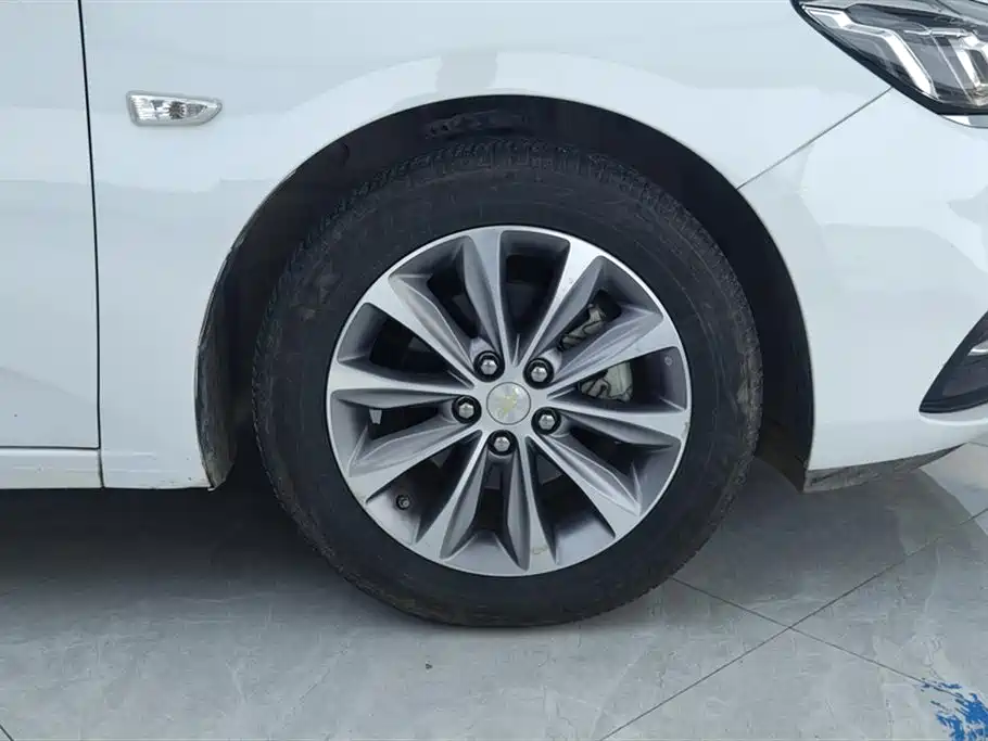 Chevrolet Cruze 2022
