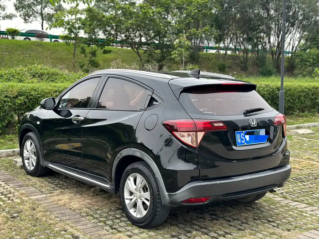 Honda Vezel 2018 — фото 4