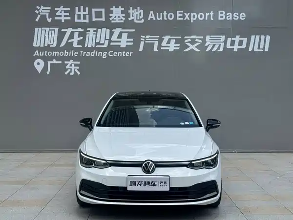 Volkswagen Golf 2022