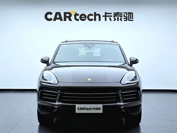 Porsche Cayenne 2022