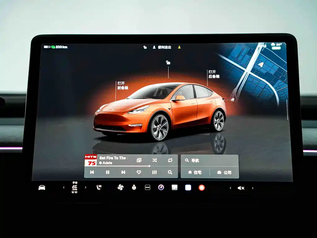 Tesla Model Y 2024 — фото 16