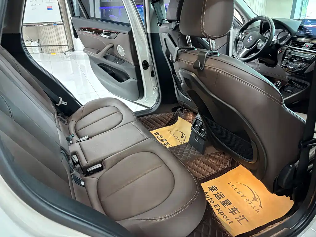 BMW X1 2022 — фото 15