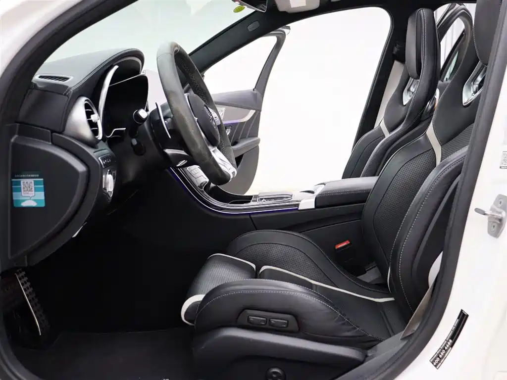 Mercedes-Benz C-Class AMG 2021 — фото 2