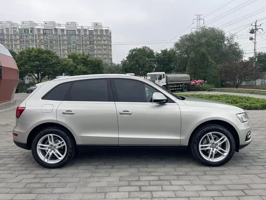 Audi Q5 2015 — фото 4