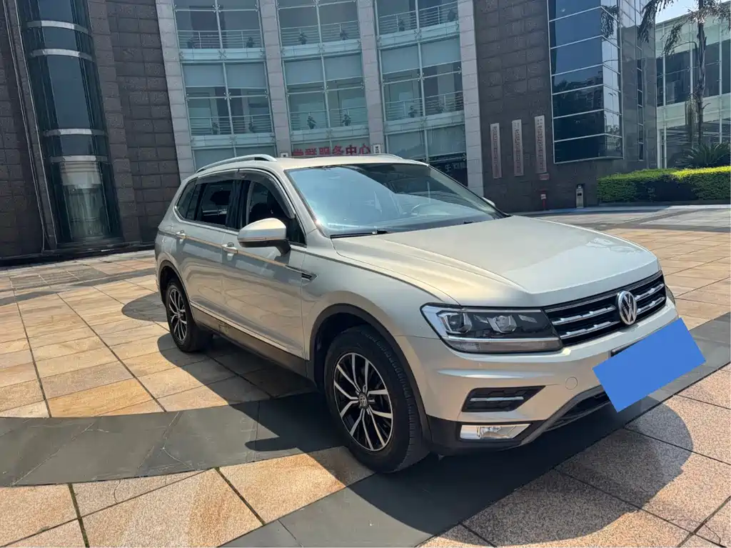 Volkswagen Tiguan L 2019 — фото 3
