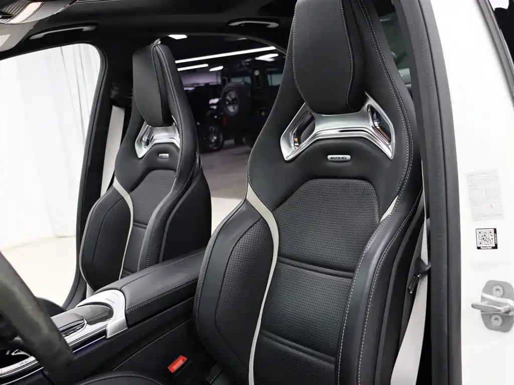 Mercedes-Benz C-Class AMG 2021 — фото 3