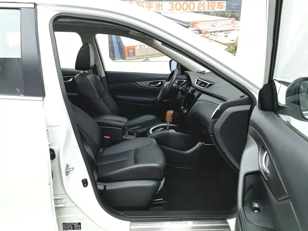 Nissan X-Trail 2015 — фото 23