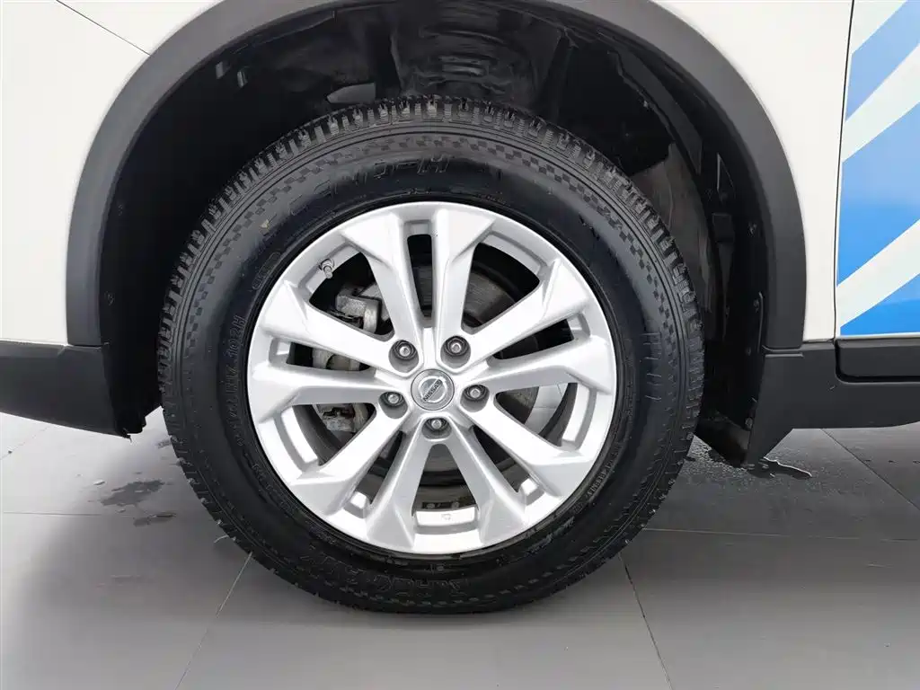 Nissan X-Trail 2015 — фото 17