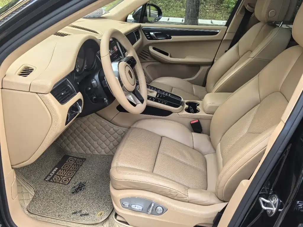 Porsche Macan 2016