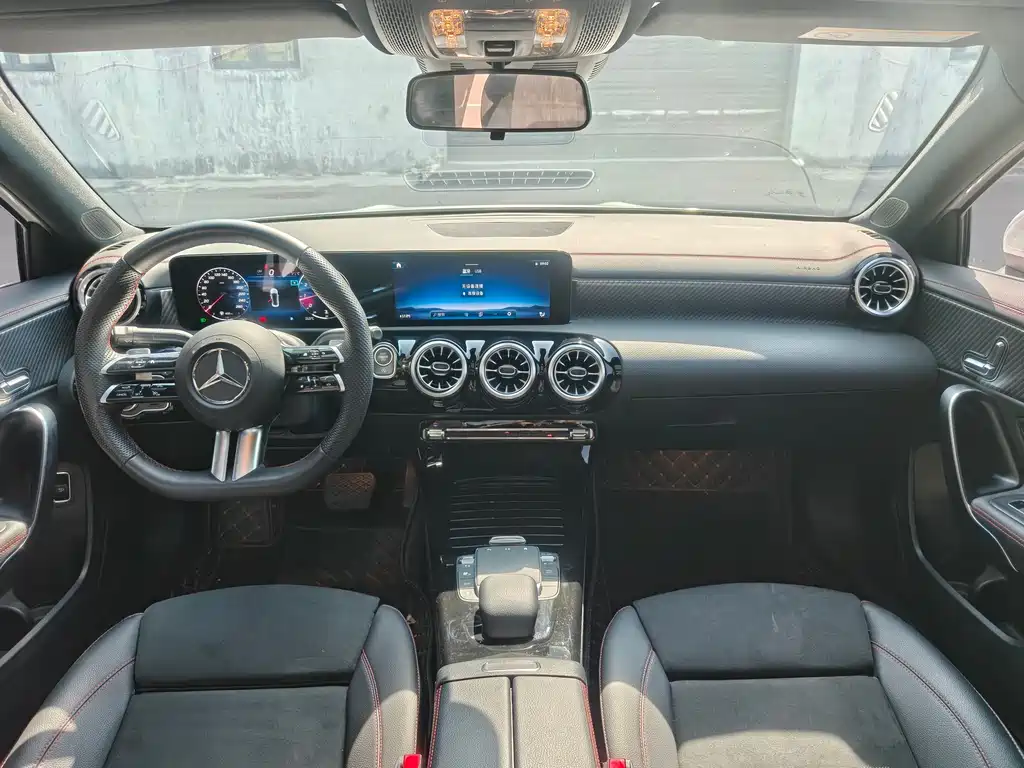 Mercedes-Benz A-Class 2023 — фото 8
