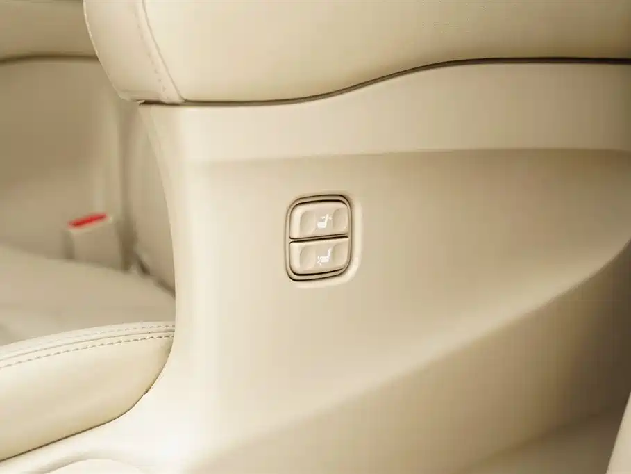 Toyota Alphard 2011 — фото 20