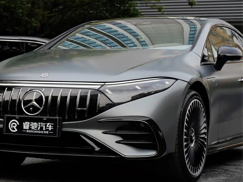Mercedes-Benz EQS AMG 2025 — фото 6