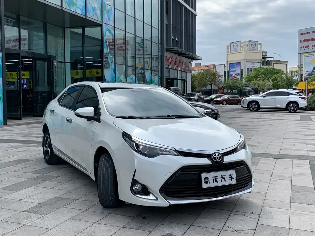Toyota Levin 2019 — фото 3