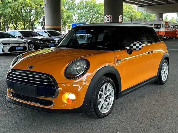 MINI 2015