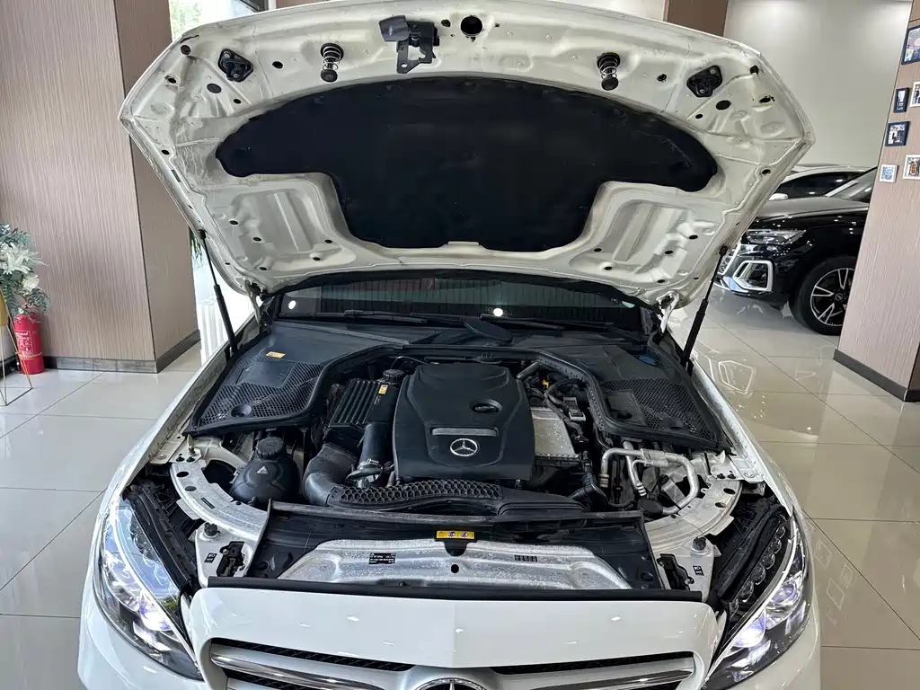 Mercedes-Benz C-Class 2016 — фото 24