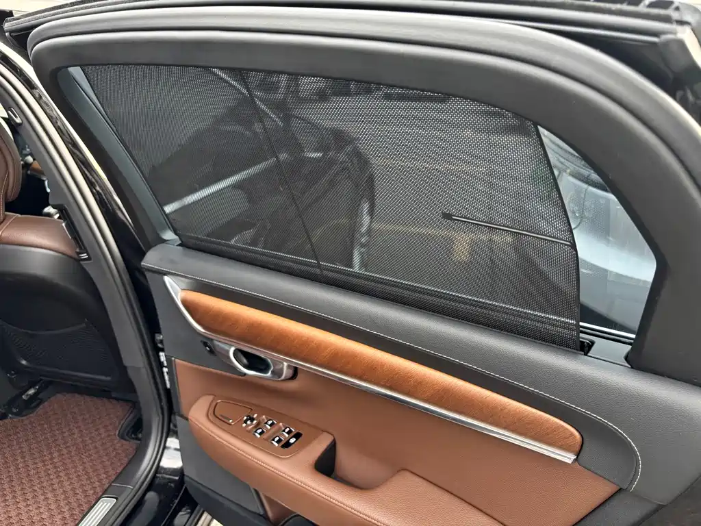Volvo S90 2020 — фото 12