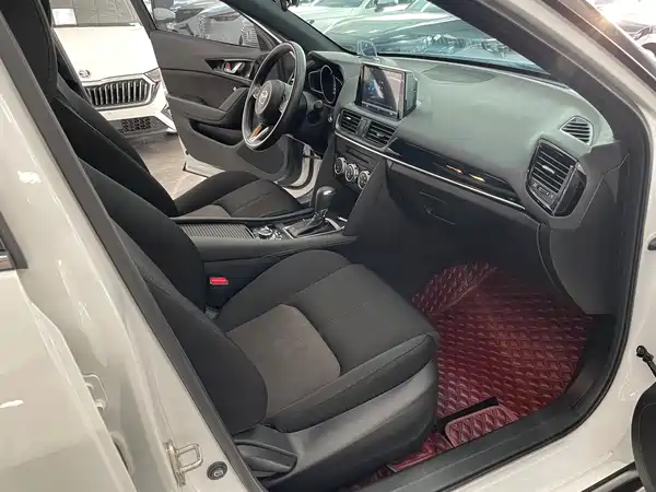 Mazda CX-4 2021