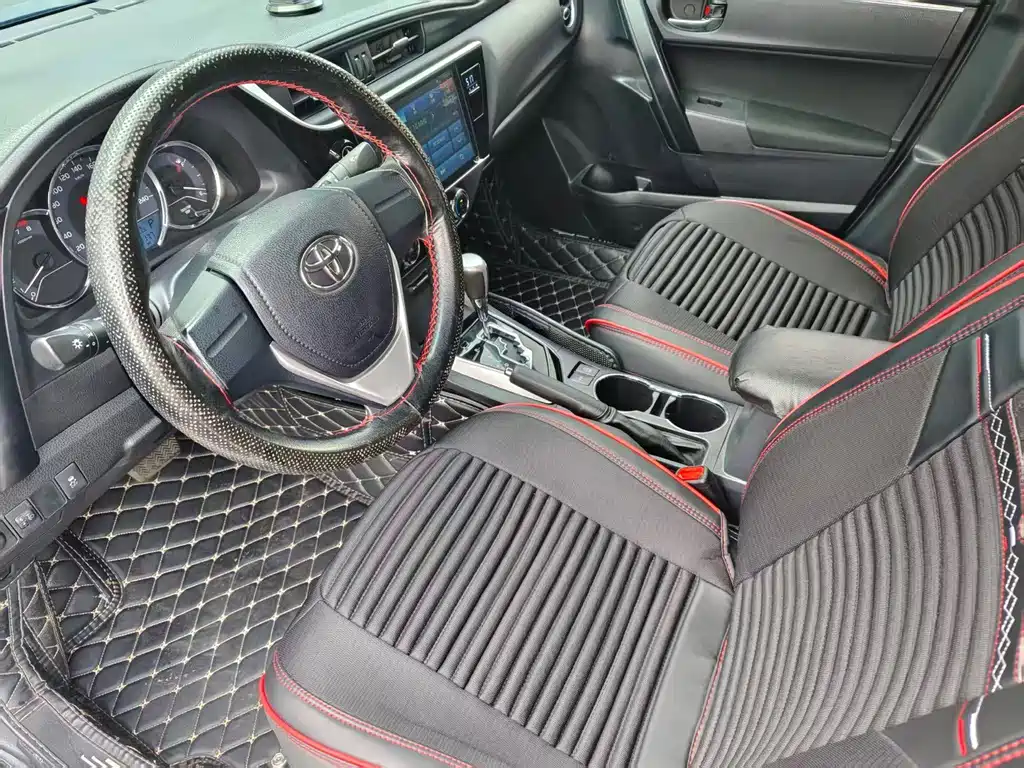 Toyota Corolla 2018 — фото 11
