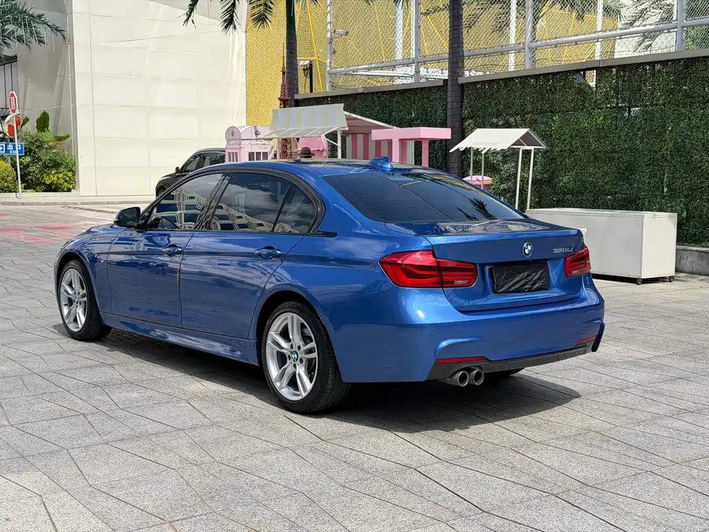 BMW 3 Series 2019 — фото 2