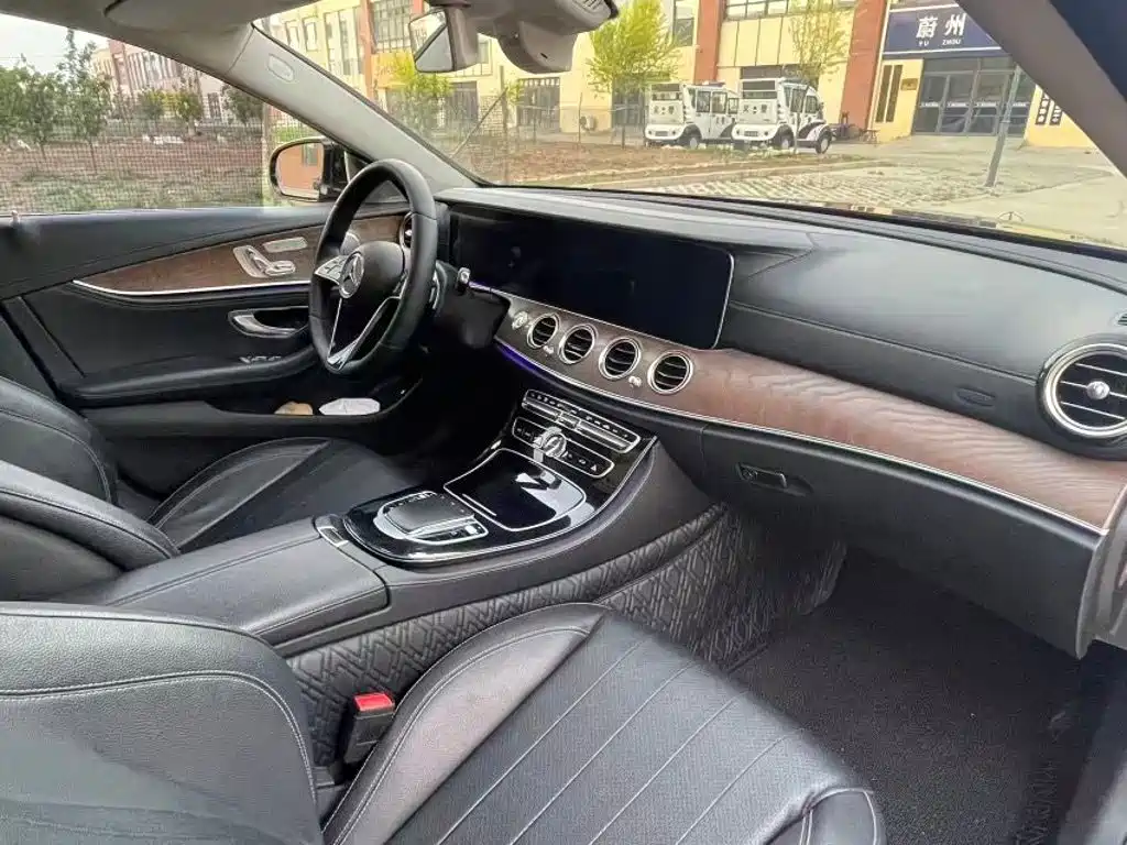 Mercedes-Benz E-Class 2017