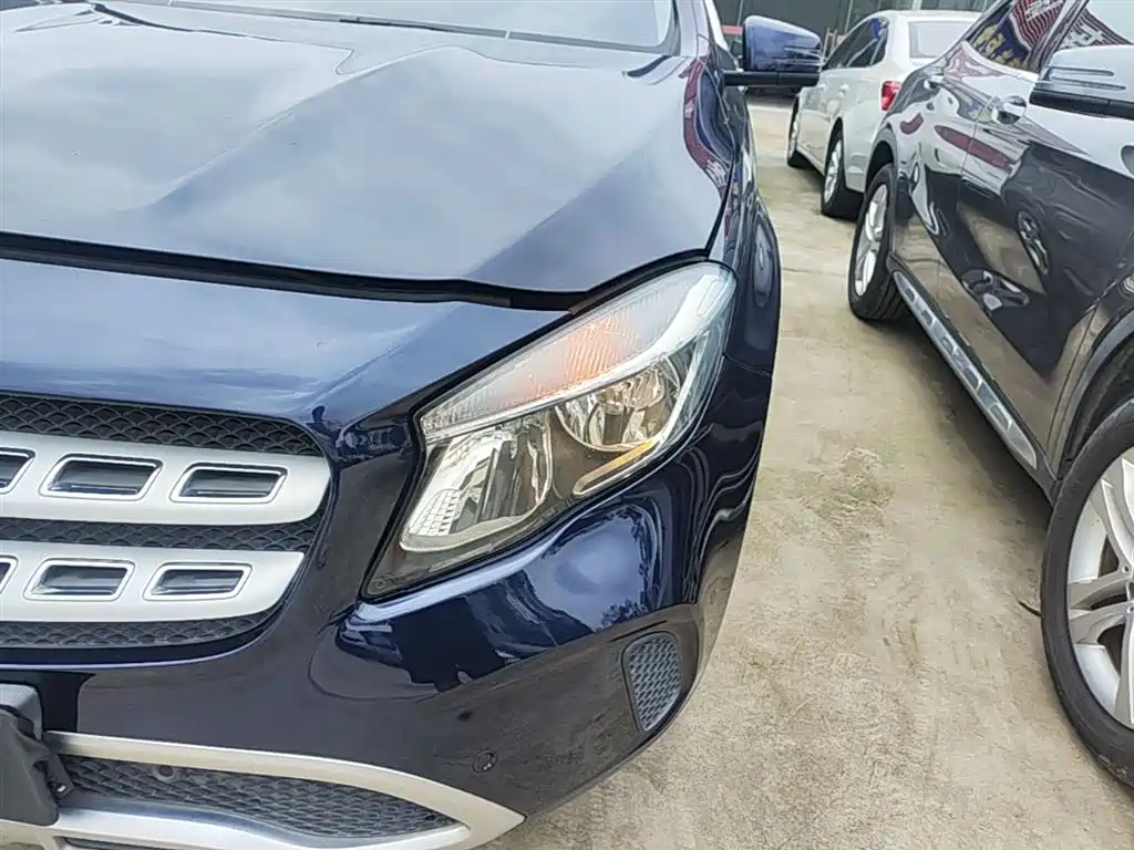 Mercedes-Benz GLA 2018 — фото 24