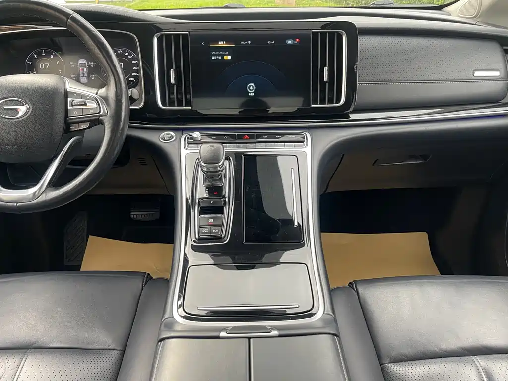 GAC Motor Trumpchi M8 2023 — фото 17