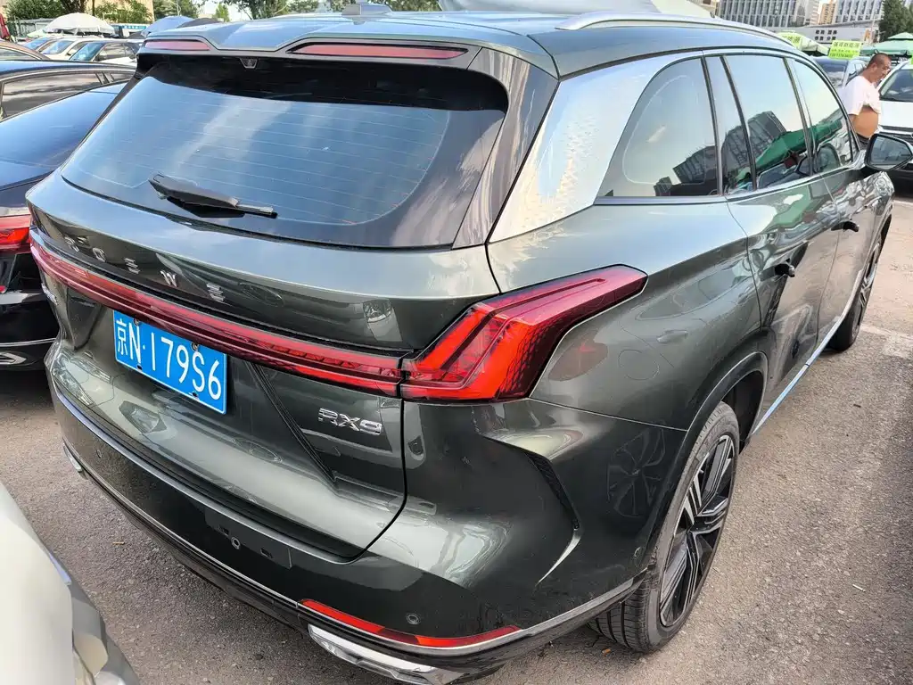 Roewe RX9 2023 — фото 14