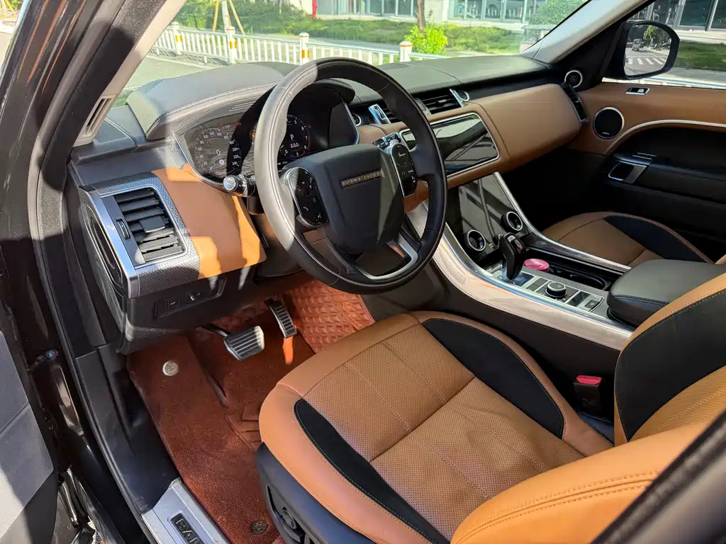 Land Rover Range Rover Sport 2020 — фото 7