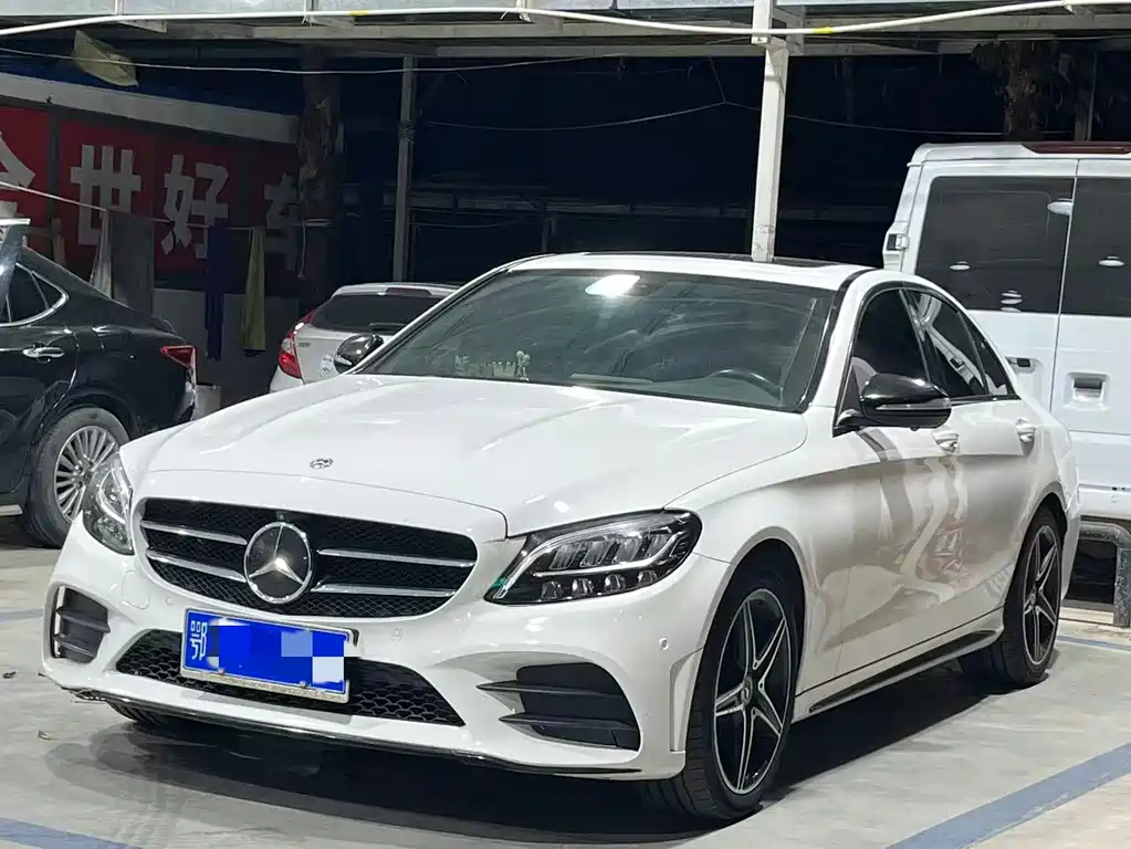 Mercedes-Benz C-Class 2020