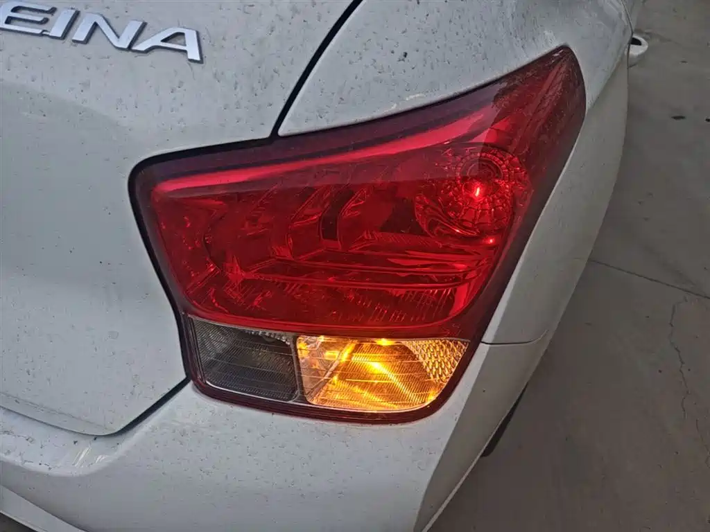 Hyundai Verna 2019 — фото 8