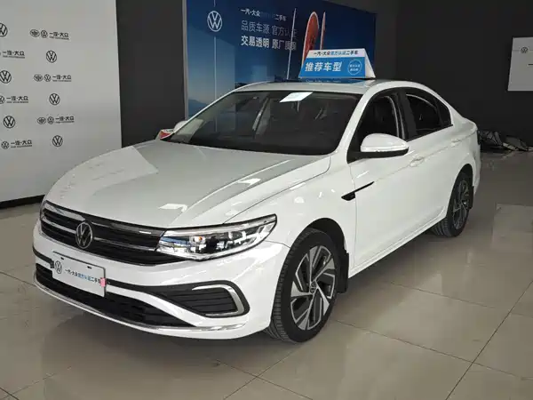 Volkswagen Bora 2025