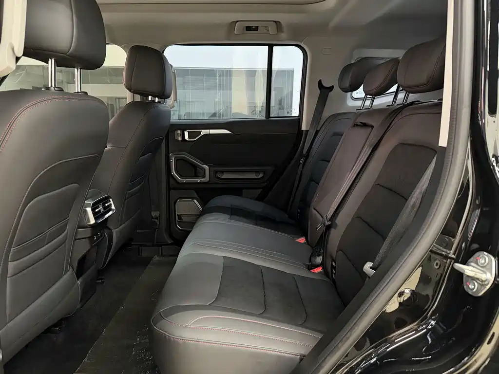 Jetour Traveller C-DM 2025 — фото 13