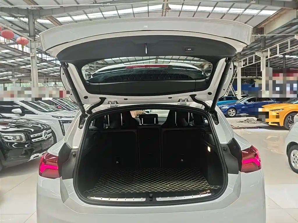 BMW X2 2022 — фото 14