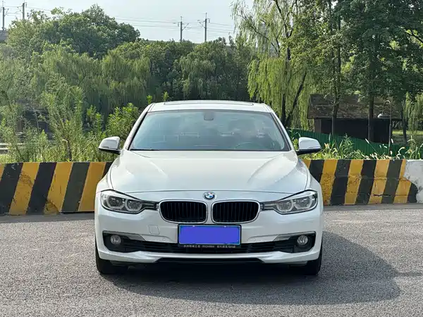 BMW 3 Series 2017