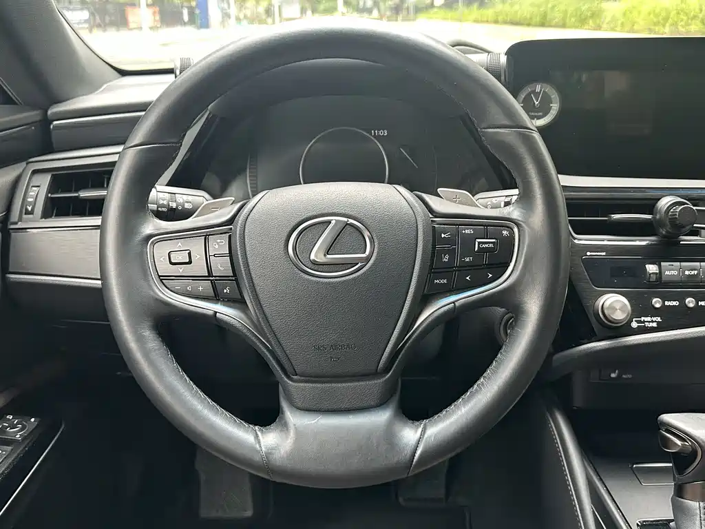 Lexus ES 2024 — фото 13