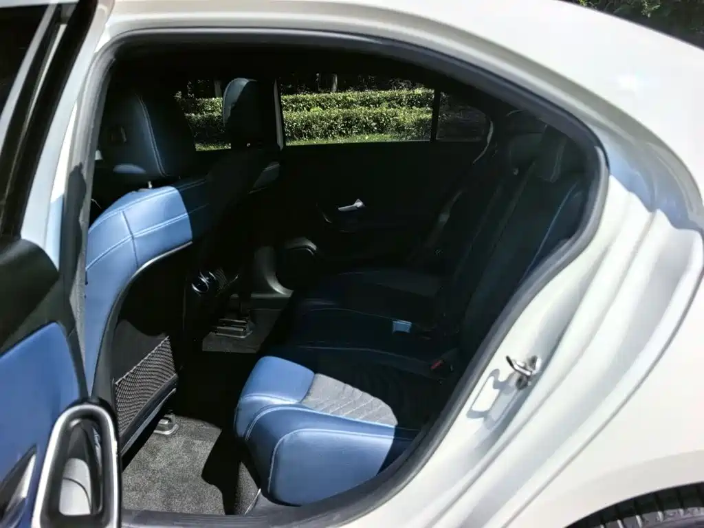 Mercedes-Benz A-Class 2021 — фото 17