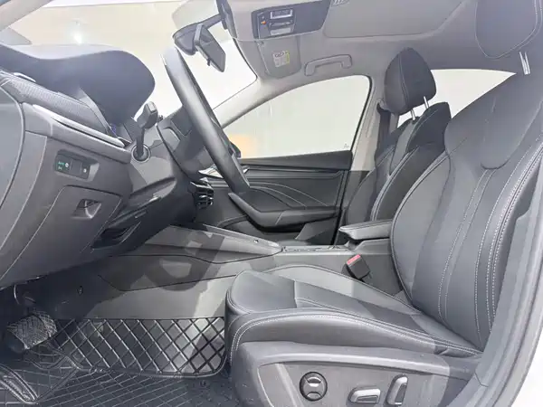 Skoda Octavia 2023