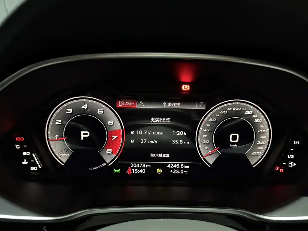 Audi Q3 2022 — фото 10