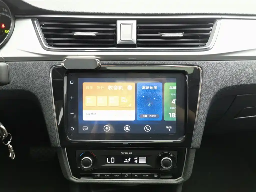Skoda Rapid 2020 — фото 12