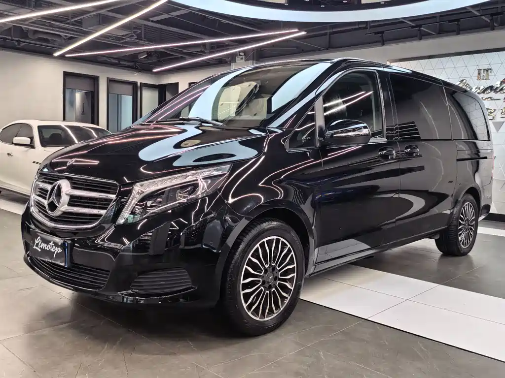 Mercedes-Benz V-Class 2018 — фото 3