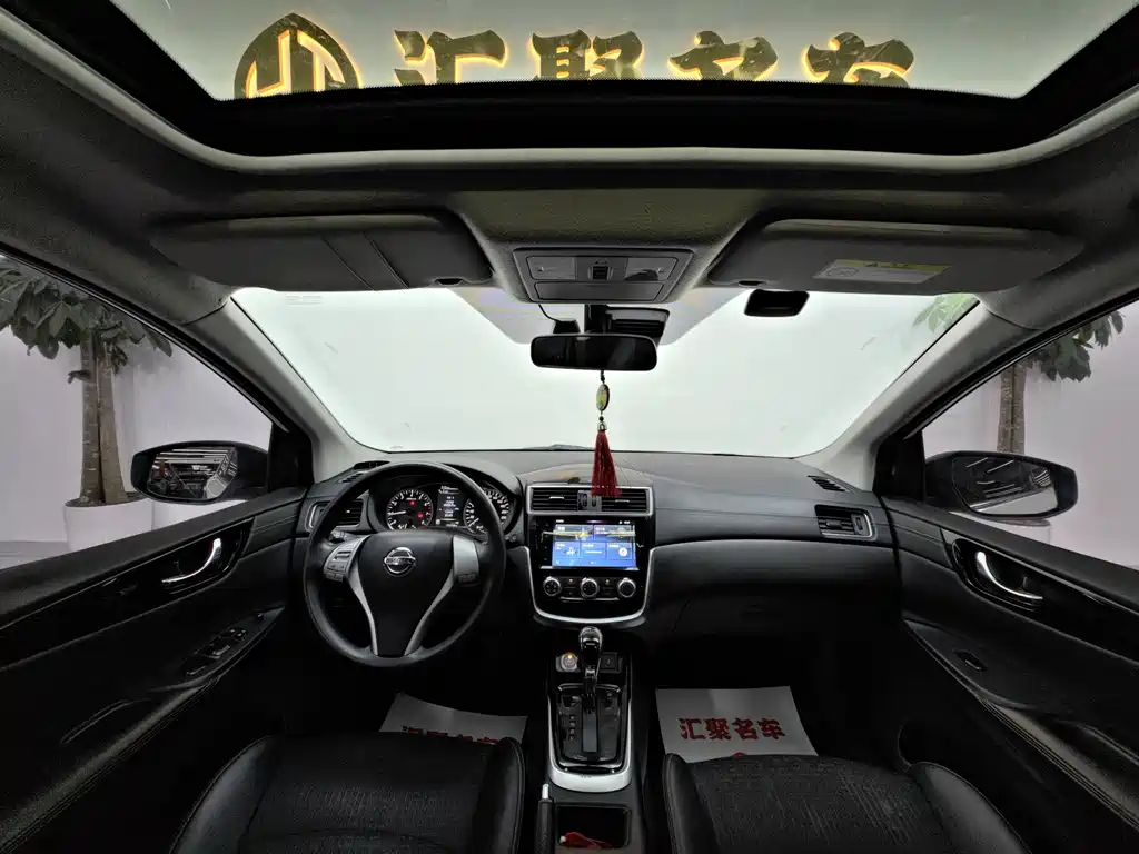 Nissan Tiida 2019 — фото 13