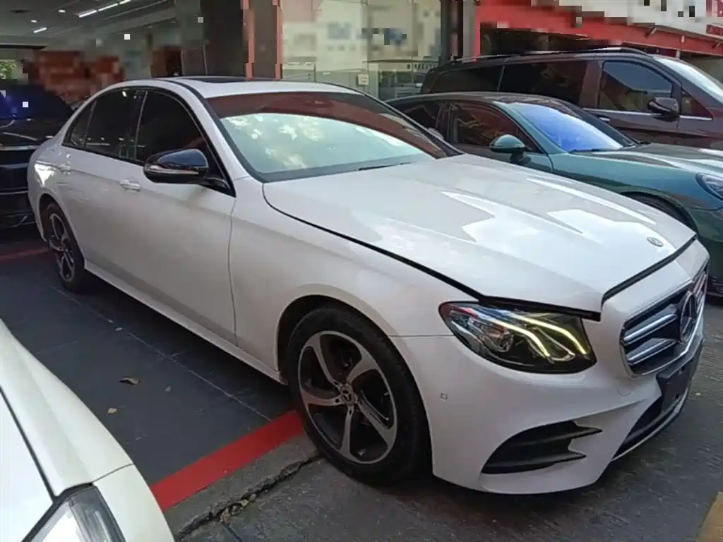 Mercedes-Benz E-Class 2017 — фото 4