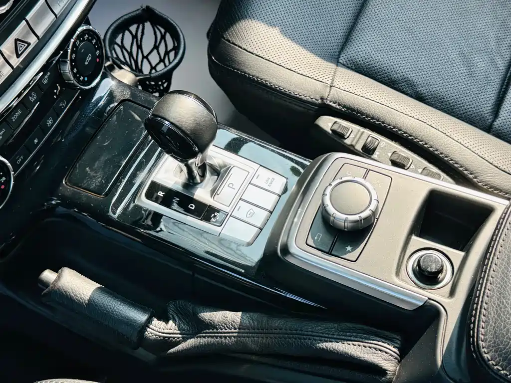 Mercedes-Benz G-Class 2015 — фото 15