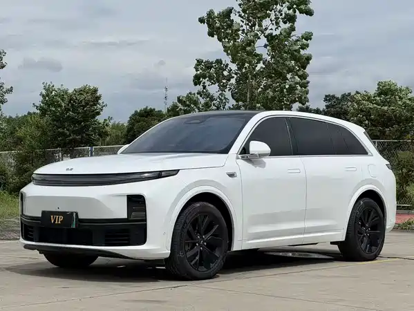 Li Auto L7 2023