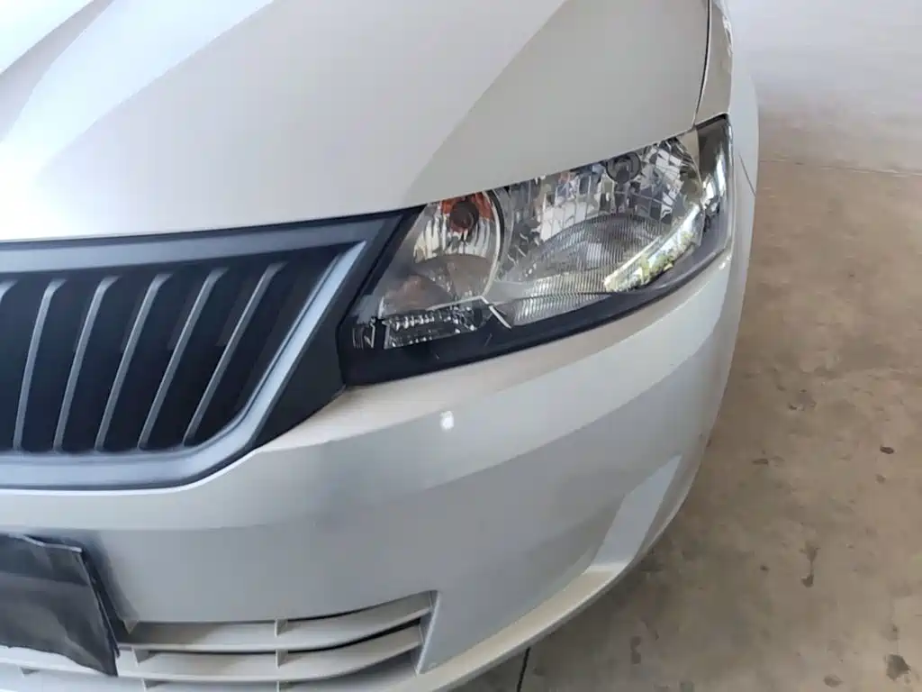 Skoda Rapid 2016 — фото 24